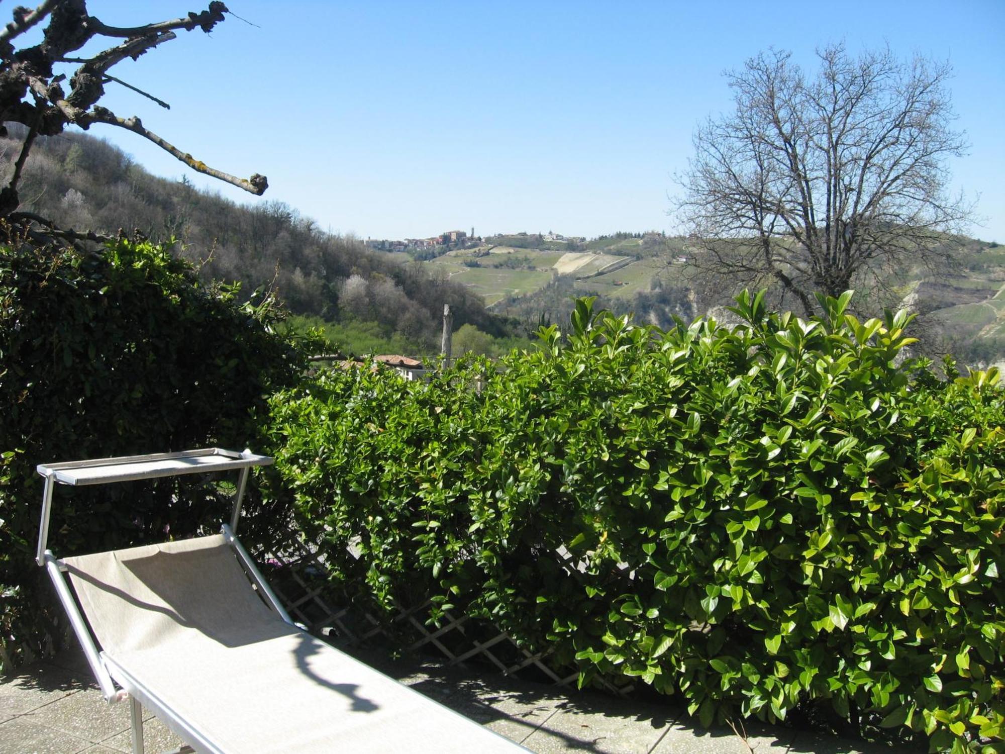 Agriturismo Cascina Serra Cossano Belbo الغرفة الصورة