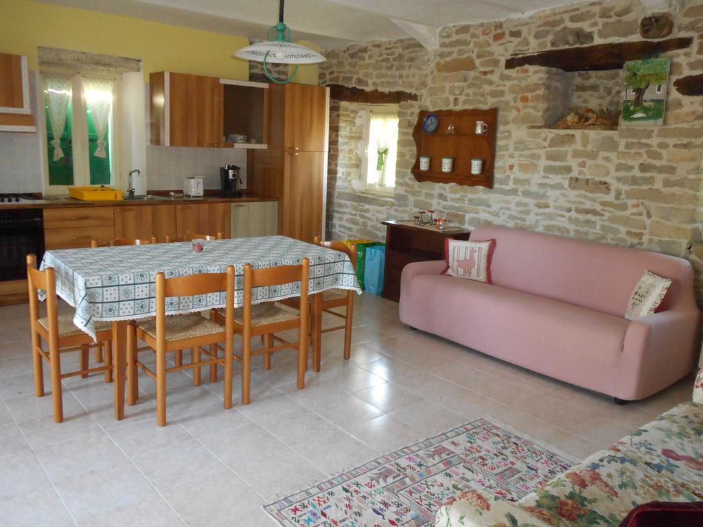 Agriturismo Cascina Serra Cossano Belbo المظهر الخارجي الصورة