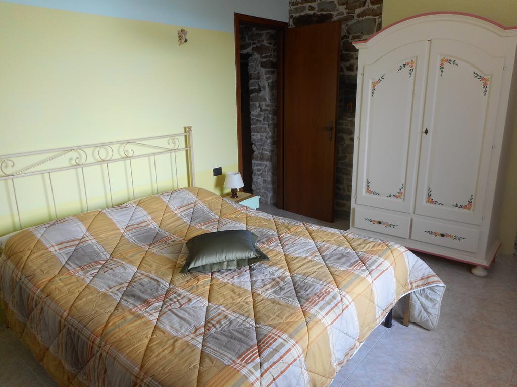 Agriturismo Cascina Serra Cossano Belbo المظهر الخارجي الصورة