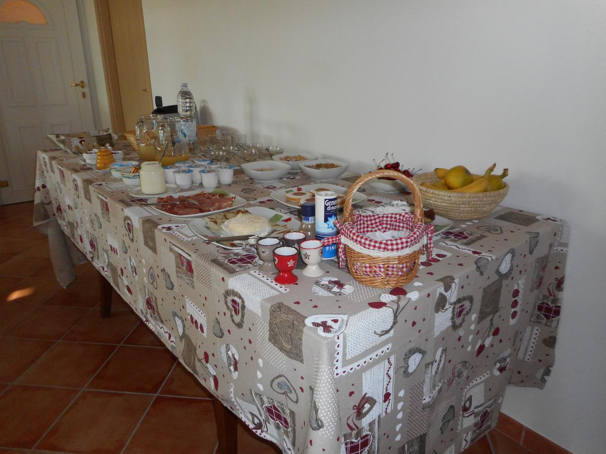 Agriturismo Cascina Serra Cossano Belbo المظهر الخارجي الصورة