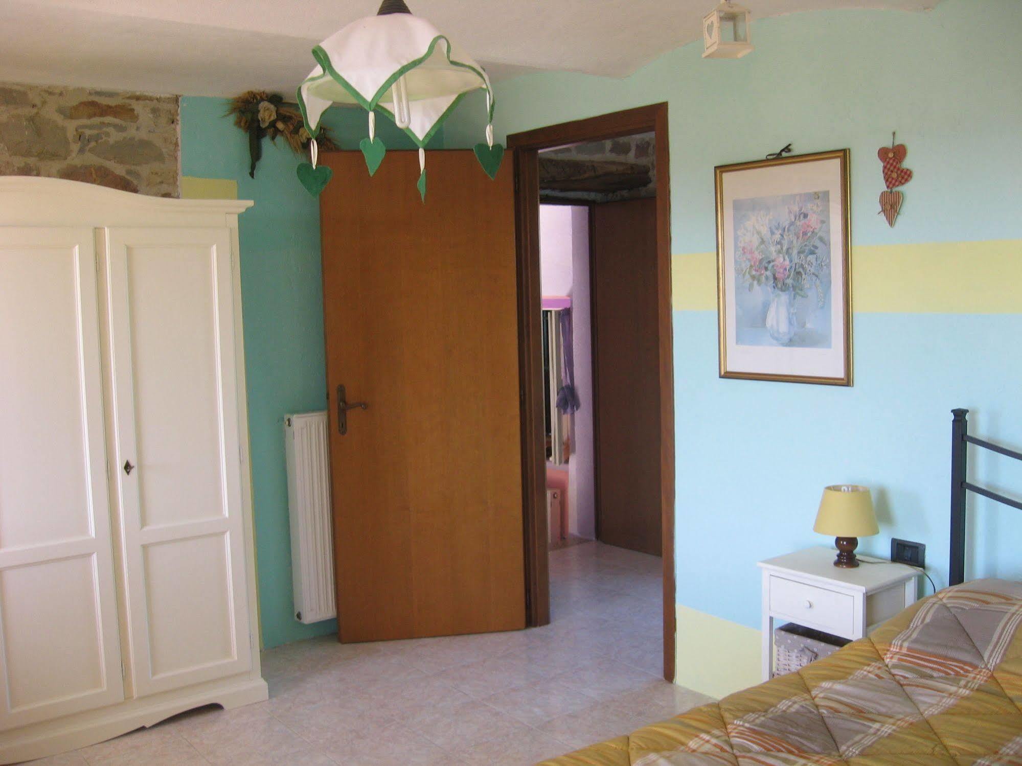 Agriturismo Cascina Serra Cossano Belbo المظهر الخارجي الصورة
